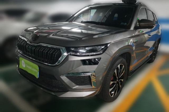 Used Skoda Kodiaq 2023 Facelifted TSI330 5-Seater Two-Wheel-Drive Luxury Edition