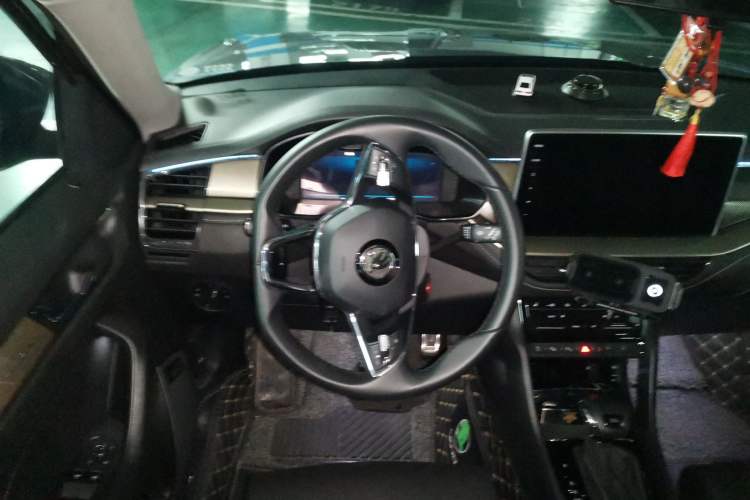Used Skoda Kodiaq 2023 Facelifted TSI330 5-Seater Two-Wheel-Drive Luxury Edition Steering Wheel