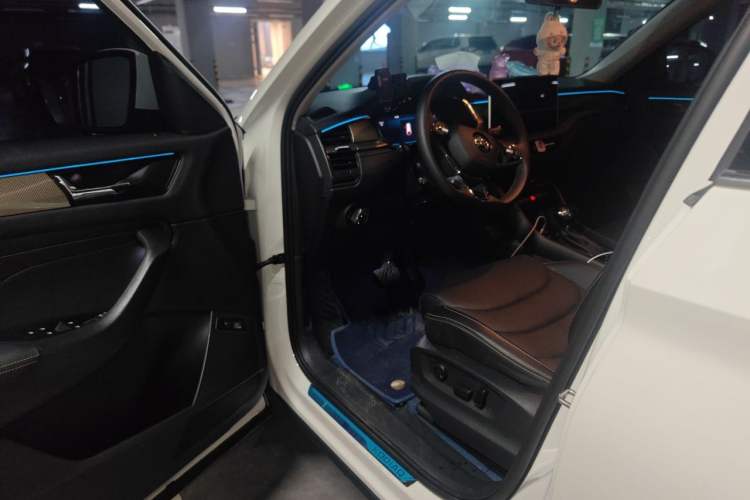 Used Skoda Kodiaq 2023 Facelifted TSI330 5-Seater Two-Wheel-Drive Luxury Edition Driver Seat