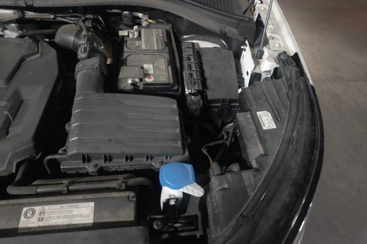 Used Skoda Kodiaq 2023 Facelifted TSI330 5-Seater Two-Wheel-Drive Luxury Edition Engine Bay Left