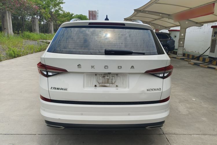Used Skoda Kodiaq 2023 TSI330 5-Seater Two-Wheel-Drive Luxury Edition Exterior 5