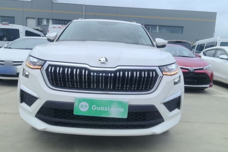 Used Skoda Kodiaq 2023 TSI330 5-Seater Two-Wheel-Drive Luxury Edition Front