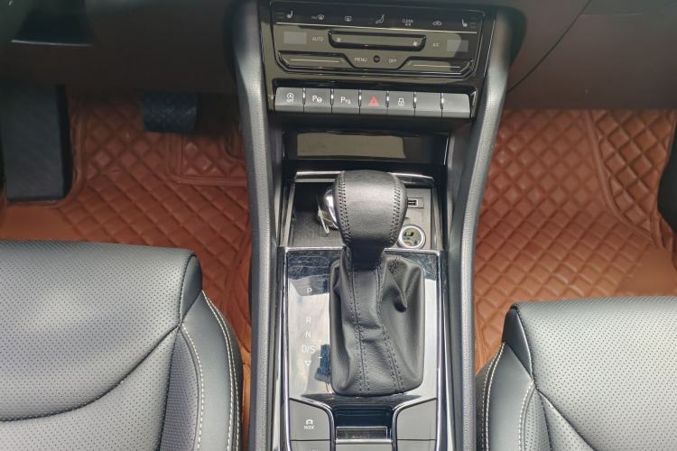 Used Skoda Kodiaq 2023 TSI330 5-Seater Two-Wheel-Drive Luxury Edition Gear Lever