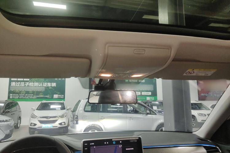 Used Skoda Kodiaq 2023 Facelifted TSI330 7-Seater Two-Wheel-Drive Luxury Edition Headliner