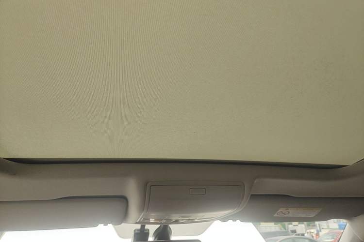 Used Skoda Kodiaq 2023 Facelifted TSI330 5-Seater Two-Wheel-Drive Luxury Edition Headliner