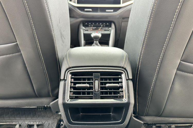 Used Skoda Kodiaq 2023 Facelifted TSI330 5-Seater Two-Wheel-Drive Luxury Edition Interior 5
