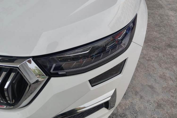 Used Skoda Kodiaq 2023 Facelifted TSI330 5-Seater Two-Wheel-Drive Luxury Edition Left Front Headlight