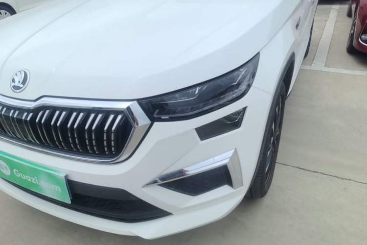 Used Skoda Kodiaq 2023 TSI330 5-Seater Two-Wheel-Drive Luxury Edition Left Front Headlight