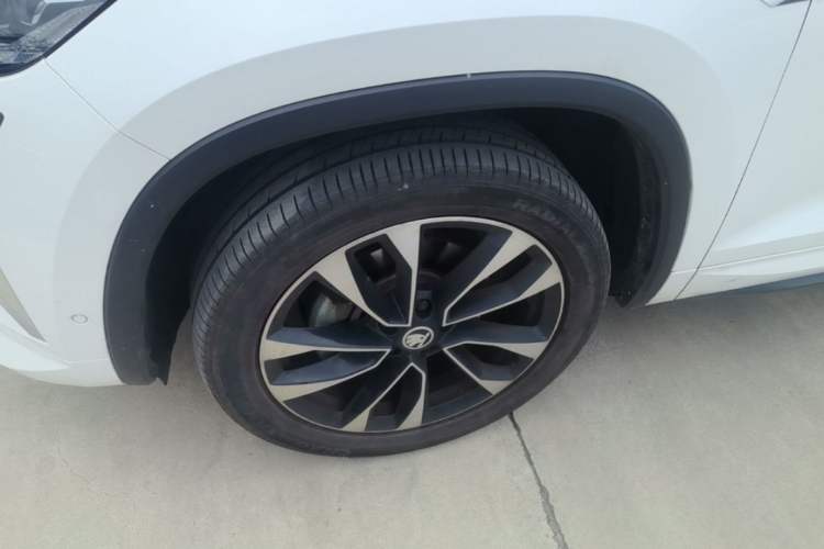 Used Skoda Kodiaq 2023 TSI330 5-Seater Two-Wheel-Drive Luxury Edition Left Front Wheel Hub