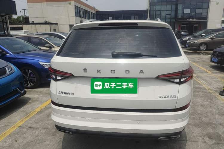 Used Skoda Kodiaq 2023 Facelifted TSI330 5-Seater Two-Wheel-Drive Luxury Edition Rear
