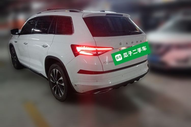 Used Skoda Kodiaq 2023 TSI330 7-Seater Two-Wheel-Drive Luxury Edition Rear Left 45 Deg