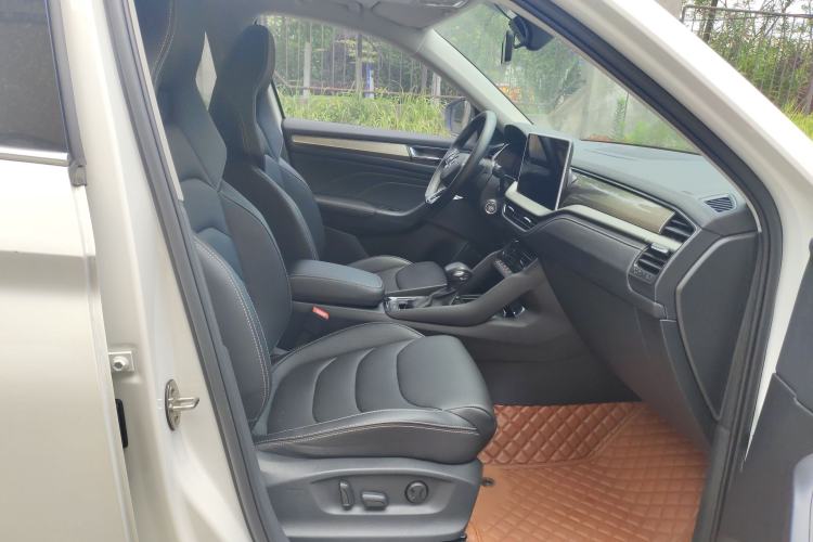 Used Skoda Kodiaq 2023 TSI330 5-Seater Two-Wheel-Drive Luxury Edition Right Front Seat