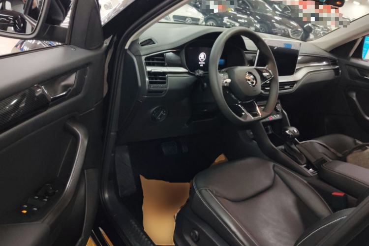 Used Skoda Kodiaq 2024 TSI330 5-Seat Two-Wheel Drive Elite Version Driver Seat