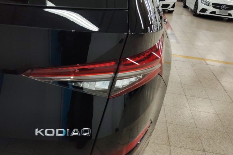 Used Skoda Kodiaq 2024 TSI330 5-Seat Two-Wheel Drive Elite Version Exterior 3