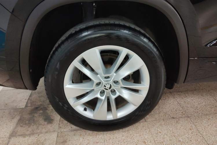 Used Skoda Kodiaq 2024 TSI330 5-Seat Two-Wheel Drive Elite Version Exterior 5