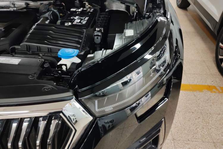 Used Skoda Kodiaq 2024 TSI330 5-Seat Two-Wheel Drive Elite Version Left Front Headlight
