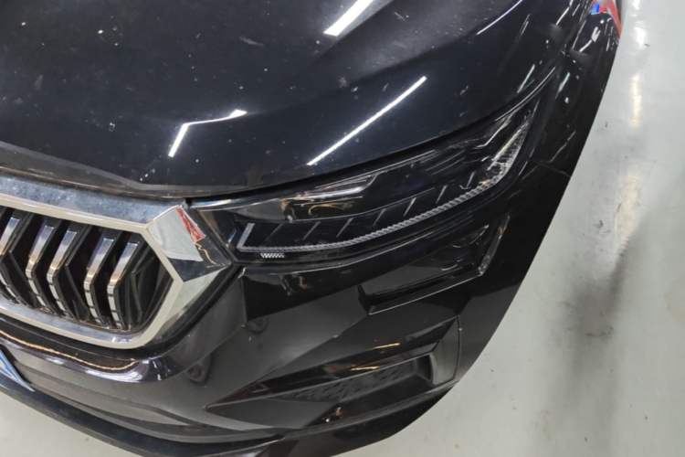 Used Skoda Kodiaq 2024 TSI330 5-Seat Two-Wheel Drive Elite Version Left Front Headlight