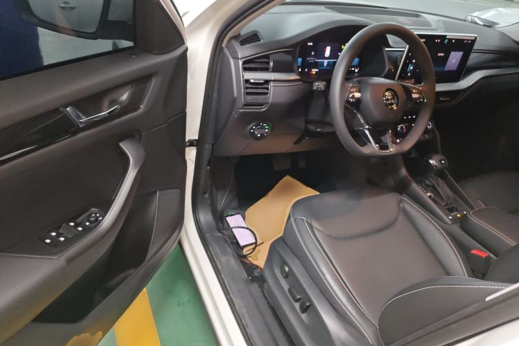 Used Skoda Kodiaq 2024 TSI330 5-Seat Two-Wheel Drive Elite Version Driver Seat