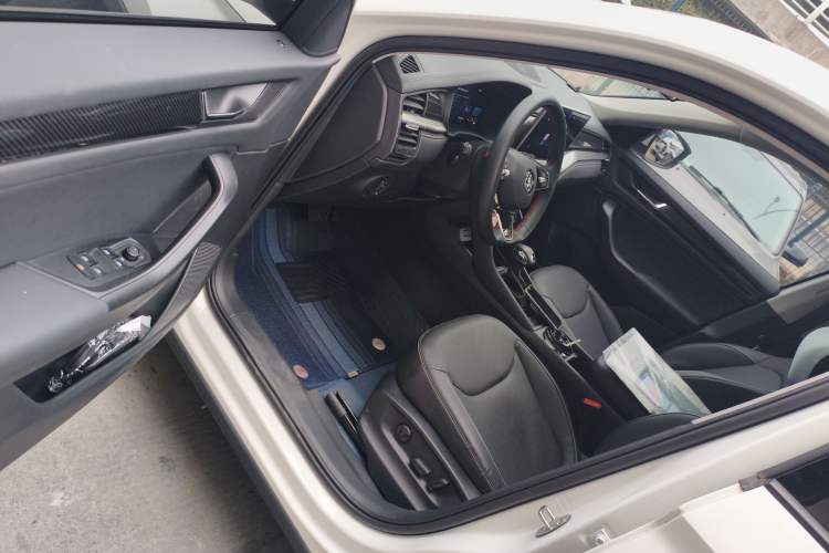 Used Skoda Kodiaq 2024 TSI330 5-Seat Two-Wheel Drive Elite Version Driver Seat