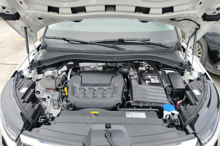 Used Skoda Kodiaq 2024 TSI330 5-Seat Two-Wheel Drive Elite Version Engine Bay