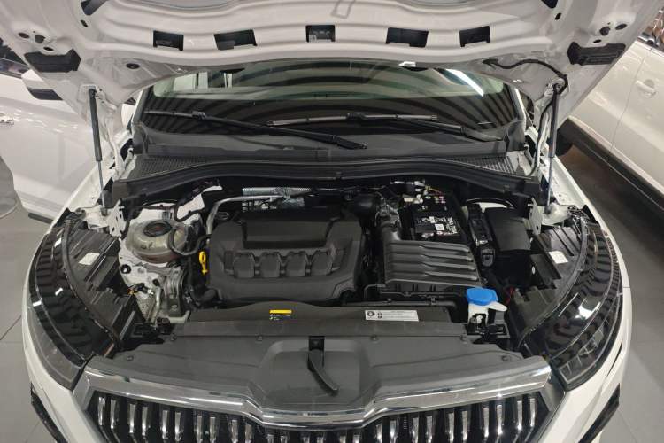 Used Skoda Kodiaq 2024 TSI330 5-Seat Two-Wheel Drive Elite Version Engine Bay