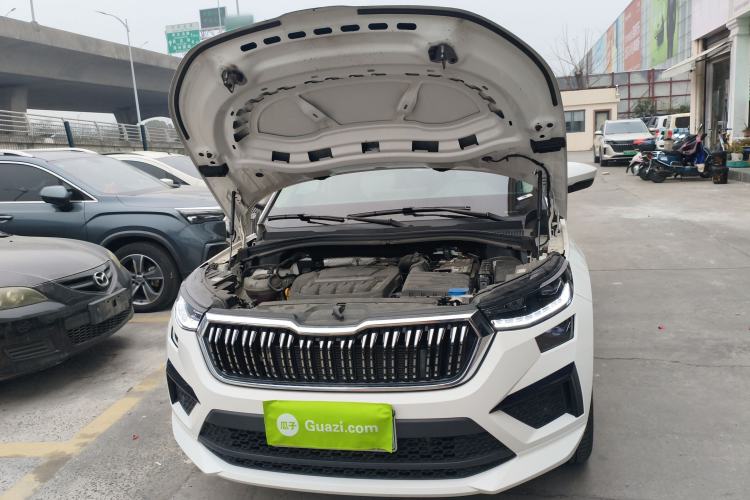 Used Skoda Kodiaq 2024 TSI330 5-Seat Two-Wheel Drive Elite Version Engine Bay
