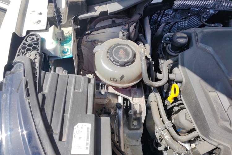 Used Skoda Kodiaq 2024 TSI330 5-Seat Two-Wheel Drive Elite Version Engine Bay Right