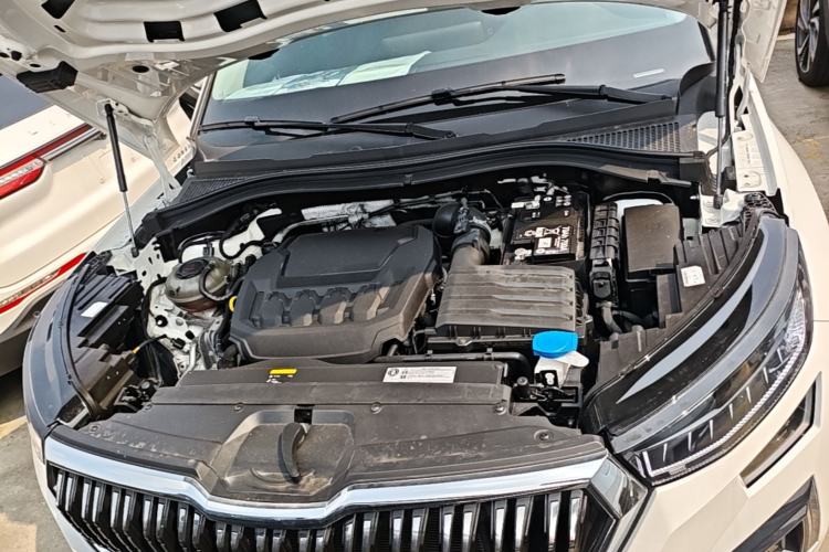 Used Skoda Kodiaq 2024 TSI330 5-Seat Two-Wheel Drive Elite Version Engine Bay