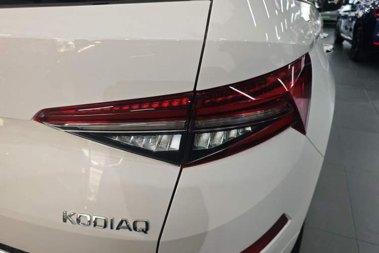 Used Skoda Kodiaq 2024 TSI330 5-Seat Two-Wheel Drive Elite Version Exterior 2