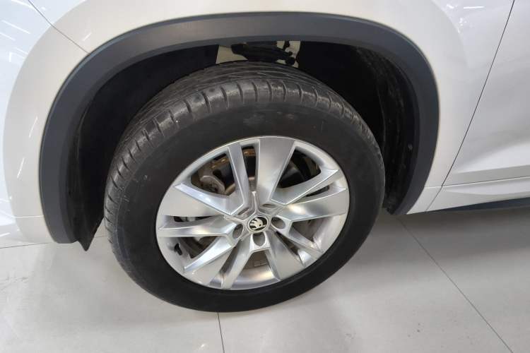 Used Skoda Kodiaq 2024 TSI330 5-Seat Two-Wheel Drive Elite Version Exterior 2