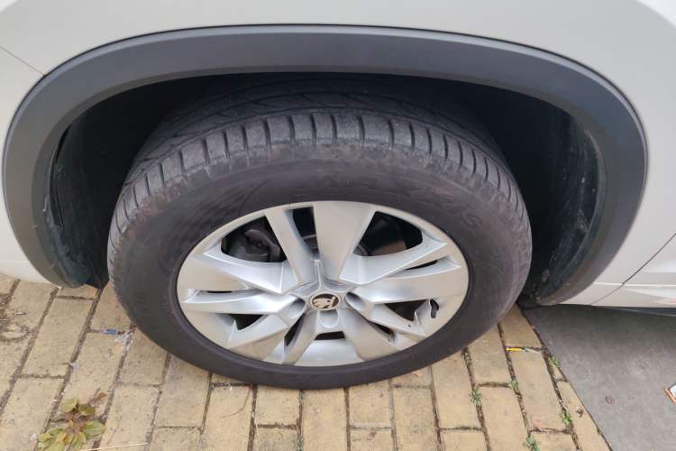 Used Skoda Kodiaq 2024 TSI330 5-Seat Two-Wheel Drive Elite Version Exterior 7