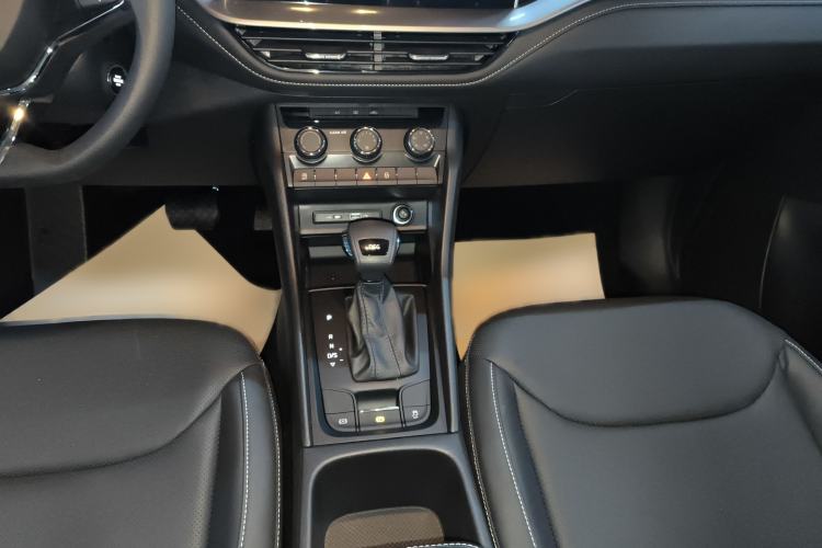 Used Skoda Kodiaq 2024 TSI330 5-Seat Two-Wheel Drive Elite Version Gear Lever