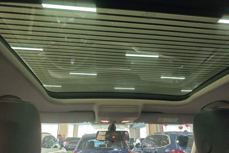 Used Skoda Kodiaq 2024 TSI330 5-Seat Two-Wheel Drive Elite Version Headliner
