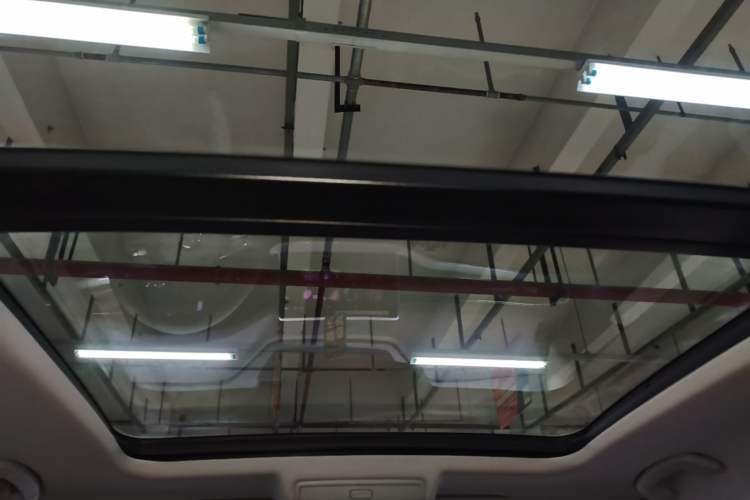 Used Skoda Kodiaq 2024 TSI330 5-Seat Two-Wheel Drive Elite Version Headliner