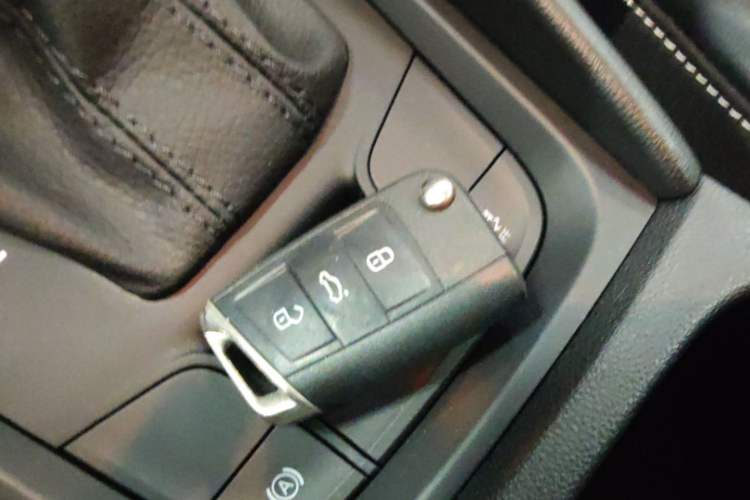 Used Skoda Kodiaq 2024 TSI330 5-Seat Two-Wheel Drive Elite Version Interior 1