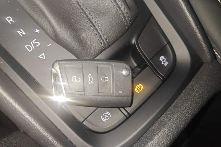 Used Skoda Kodiaq 2024 TSI330 5-Seat Two-Wheel Drive Elite Version Interior 1