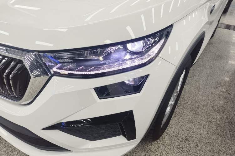 Used Skoda Kodiaq 2024 TSI330 5-Seat Two-Wheel Drive Elite Version Left Front Headlight