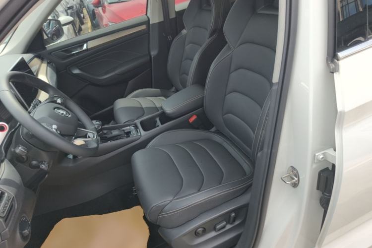 Used Skoda Kodiaq 2024 TSI330 7-Seater Two-Wheel-Drive Luxury Edition Left Front Seat