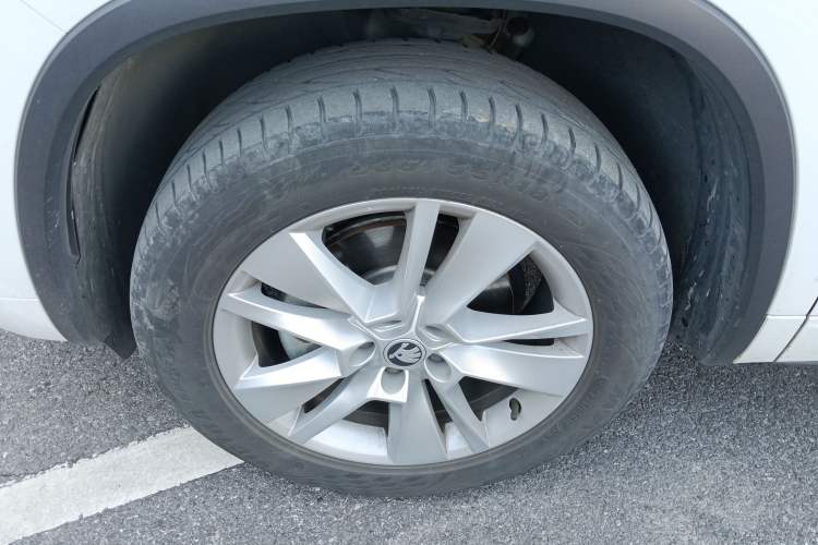 Used Skoda Kodiaq 2024 TSI330 5-Seat Two-Wheel Drive Elite Version Left Front Wheel Hub
