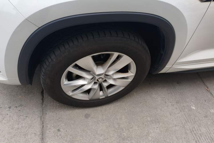 Used Skoda Kodiaq 2024 TSI330 5-Seat Two-Wheel Drive Elite Version Left Front Wheel Hub