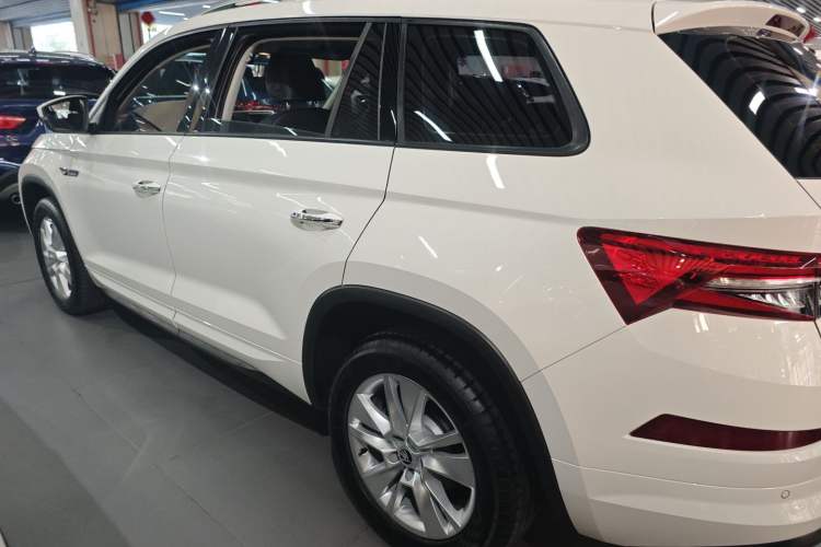Used Skoda Kodiaq 2024 TSI330 5-Seat Two-Wheel Drive Elite Version Left Side