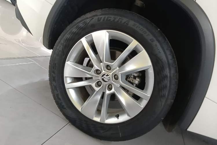 Used Skoda Kodiaq 2024 TSI330 5-Seat Two-Wheel Drive Elite Version Right Rear Wheel Hub