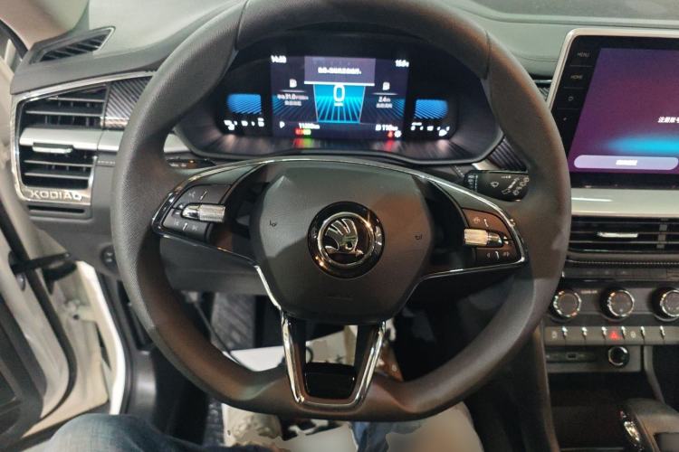 Used Skoda Kodiaq 2024 TSI330 5-Seat Two-Wheel Drive Elite Version Steering Wheel