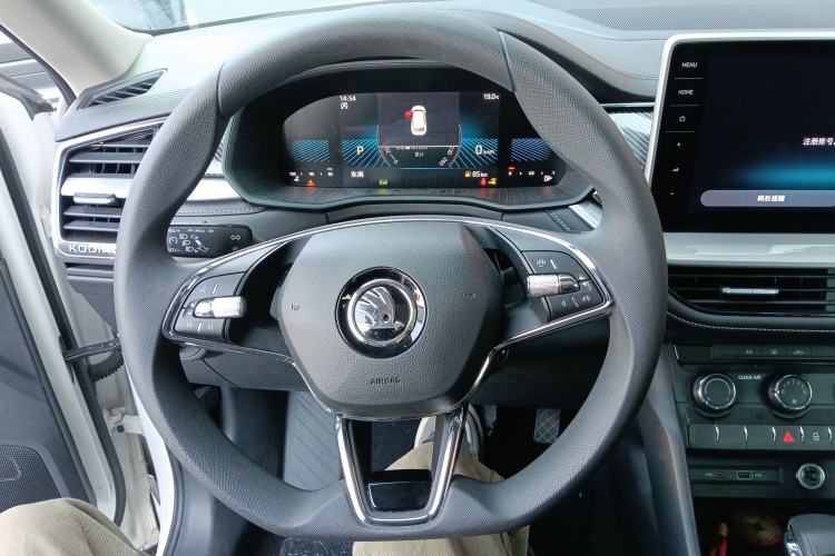Used Skoda Kodiaq 2024 TSI330 5-Seat Two-Wheel Drive Elite Version Steering Wheel