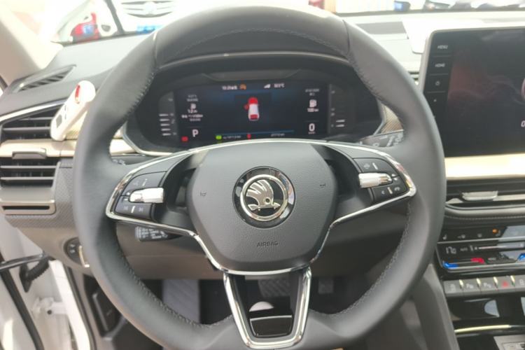 Used Skoda Kodiaq 2024 TSI330 7-Seater Two-Wheel-Drive Luxury Edition Steering Wheel