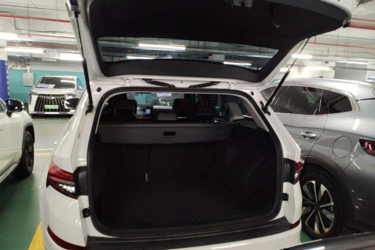Used Skoda Kodiaq 2024 TSI330 5-Seat Two-Wheel Drive Elite Version Trunk