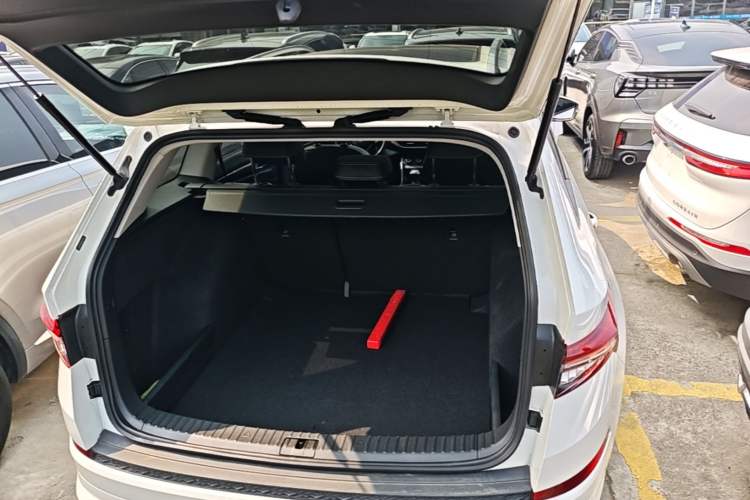 Used Skoda Kodiaq 2024 TSI330 5-Seat Two-Wheel Drive Elite Version Trunk