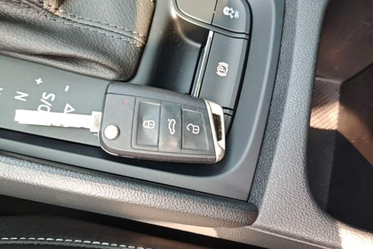 Used Skoda Kodiaq 2024 TSI330 5-Seat Two-Wheel Drive Elite Version Vehicle Key