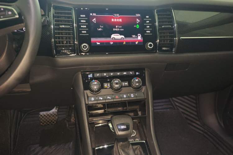Used Skoda Kodiaq GT 2019 TSI380 4x4 Flagship Edition China V Standard Audio And AC Panel