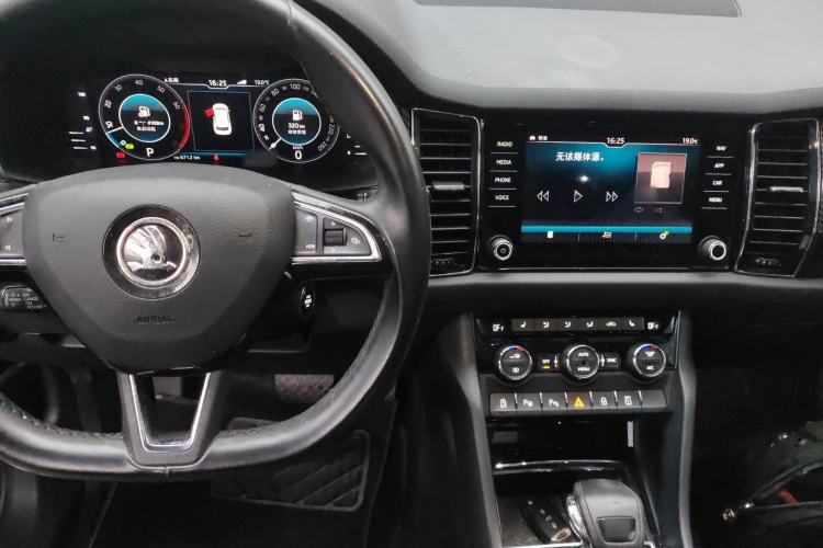 Used Skoda Kodiaq GT 2019 TSI380 4x4 Flagship Model China VI Standard Center Console